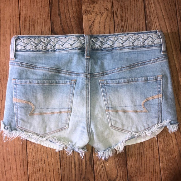 American Eagle Hi Rise Shortie - Picture 3 of 4